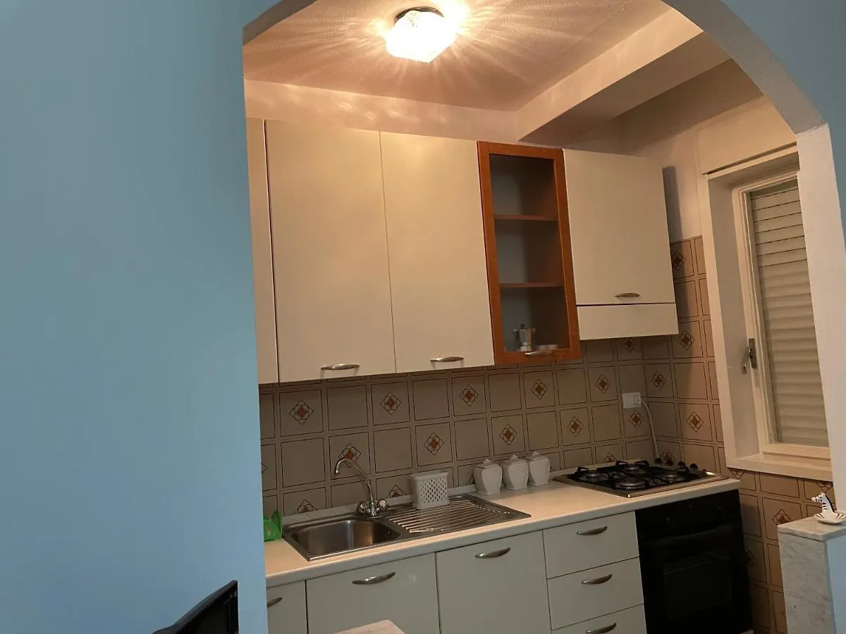 Appartamento San Lorenzo Reitani Italia